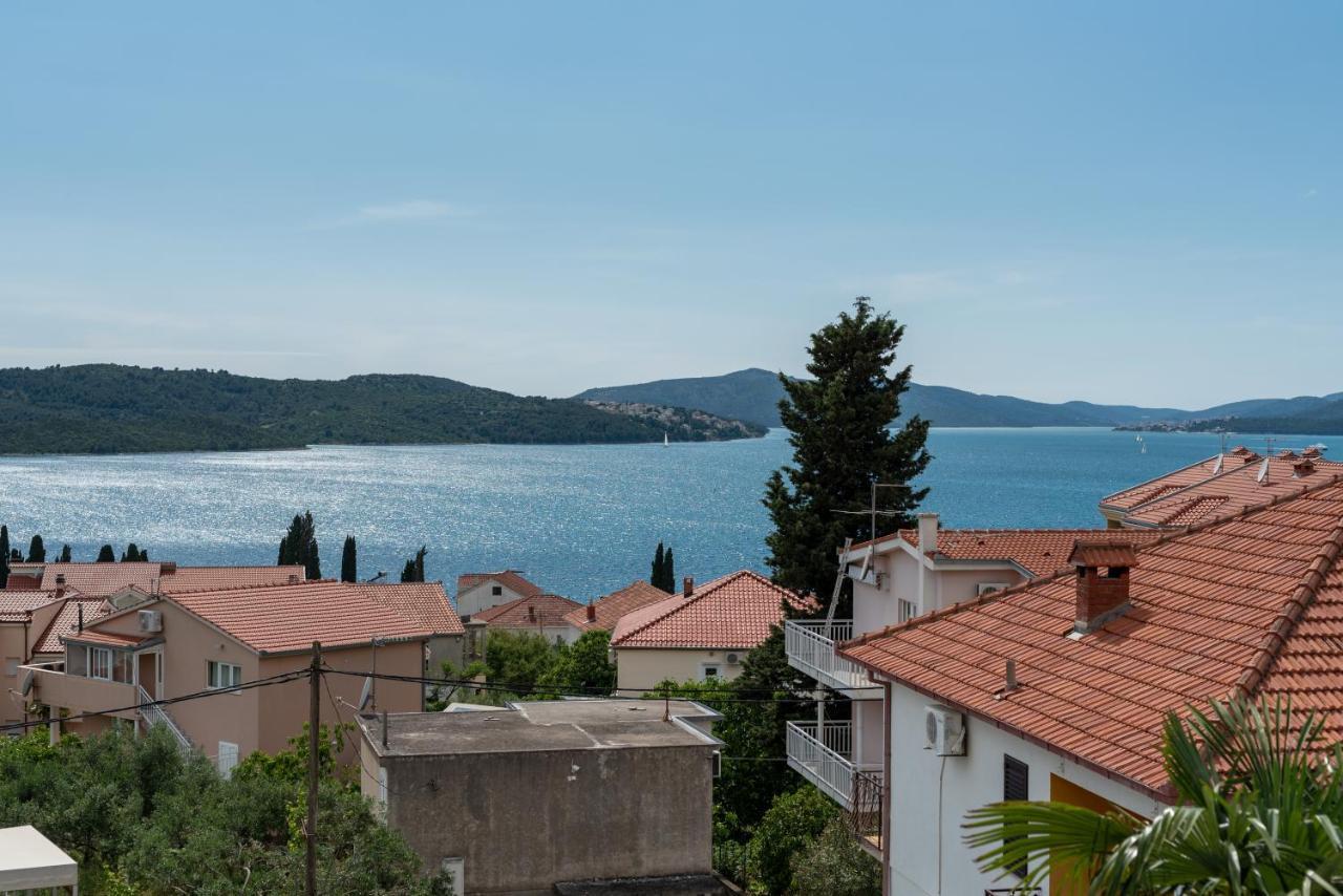 Villa Eight By Villa Kuzmanic Trogir Exterior foto